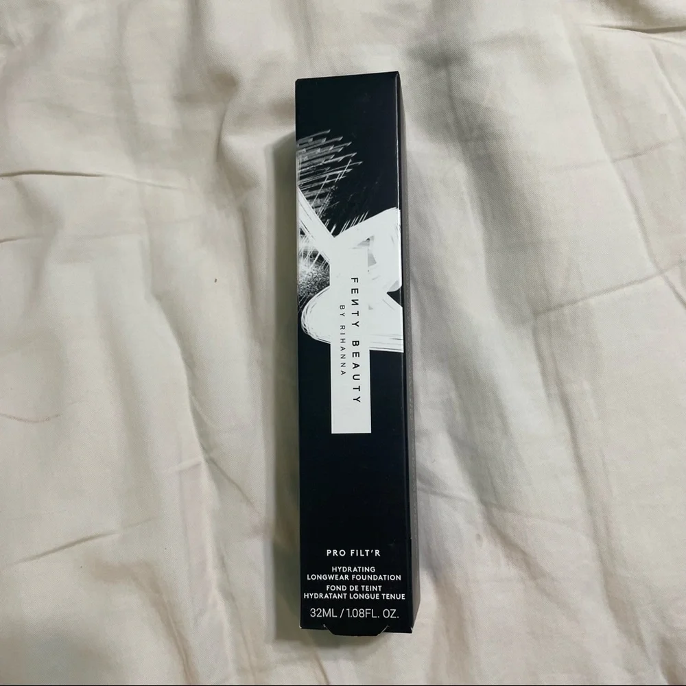 ‼️FENTY BEAUTY PRO FILTER HYDRATING FOUNDATION 105 - Picture 5 of 7